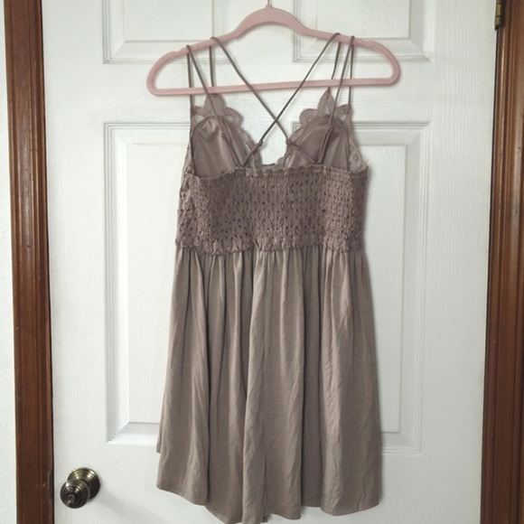 NWOT Boho Top By Zenana Outfitters in Tan 🤎 - Picture 6 of 8